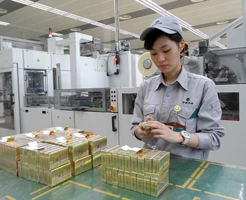 國企每年都擴(kuò)招,為何90 的大學(xué)生還擠不進(jìn)去,原因現(xiàn)實(shí)又扎心